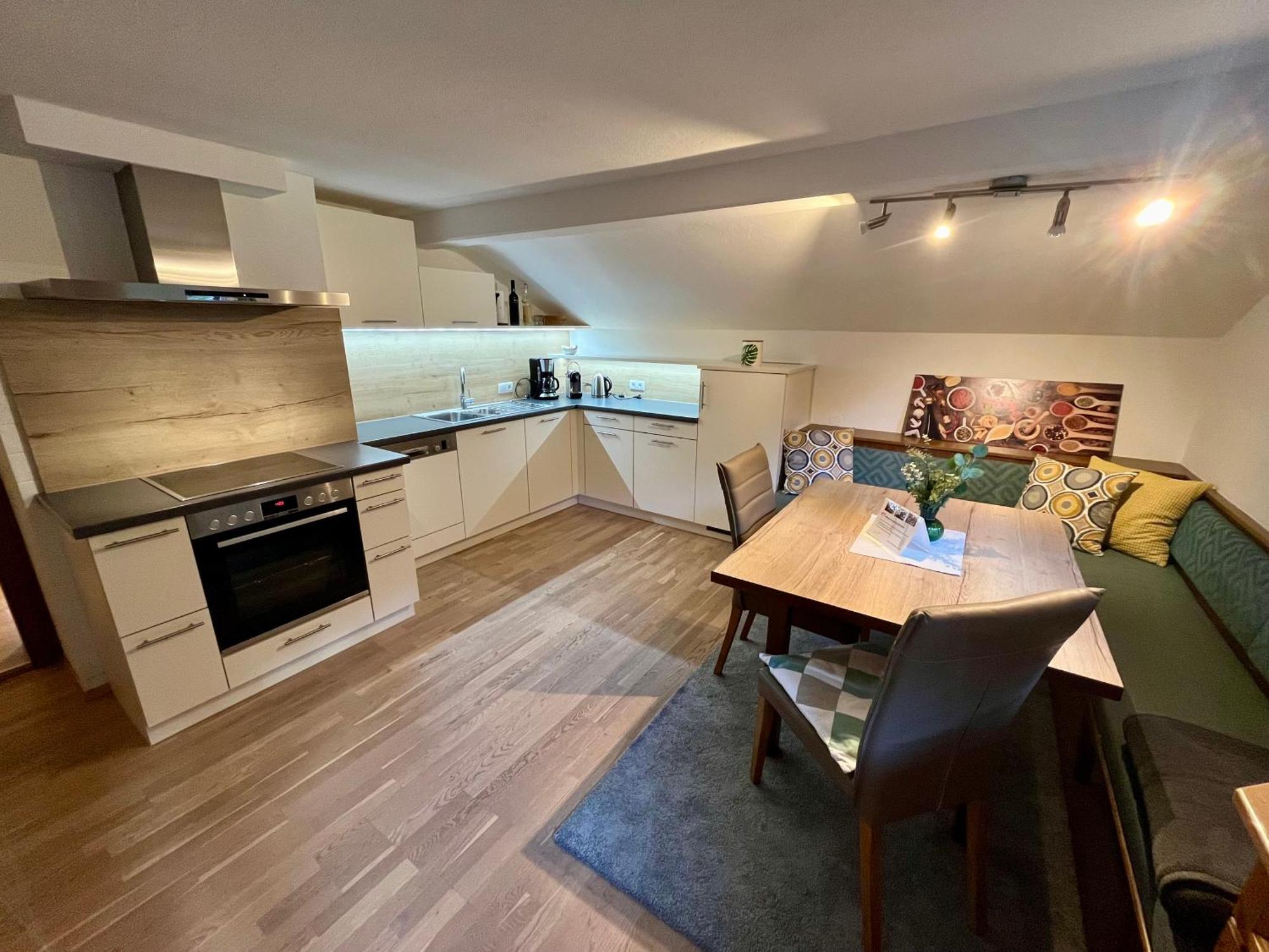Appartement Maximilian Тукс Екстер'єр фото